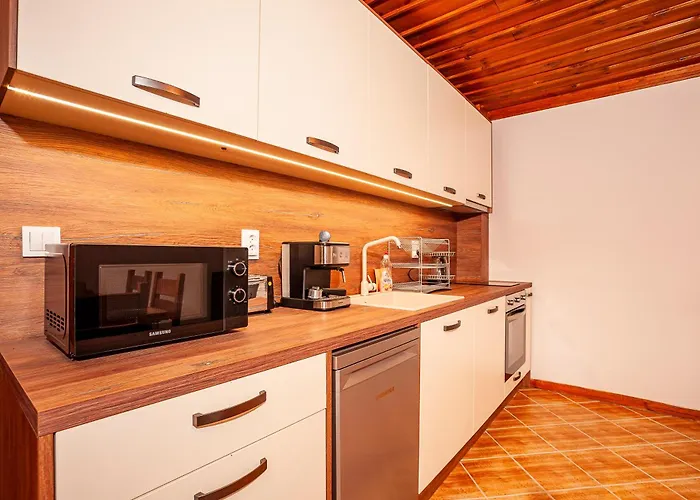 комплекс божидарица ゲストハウス