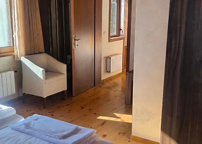 комплекс божидарица ゲストハウス Progled